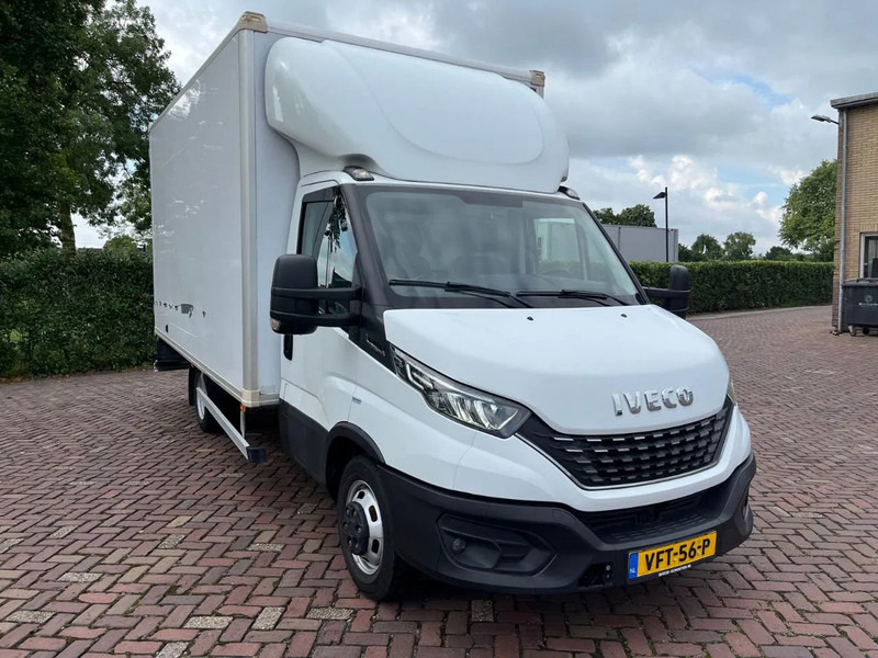 Iveco Daily 35C16 Achterdeuren nieuwe motor +distributieriem bij 253480 KM op 02-05-2024 - Closed box van, Crew cab van: picture 4 Iveco Daily 35C16 Achterdeuren nieuwe motor +distributieriem bij 253480 KM op 02-05-2024 - Closed box van, Crew cab van: picture 4