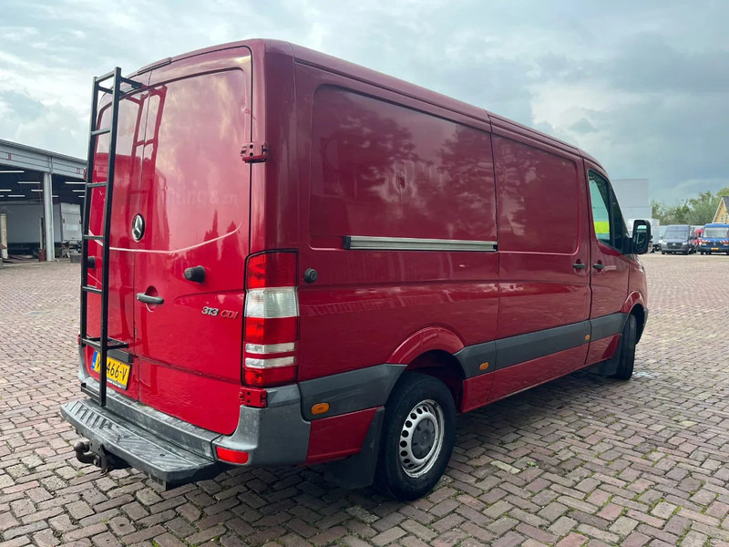 Mercedes-Benz Sprinter 313 CDI L2H1 - Panel van: picture 4 Mercedes-Benz Sprinter 313 CDI L2H1 - Panel van: picture 4