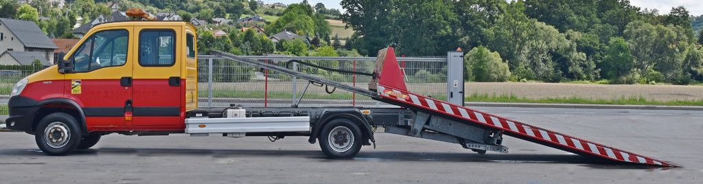 Iveco DAILY 70C17 Abschleppwagen 4,90m * TOPZUSTAND! - Tow truck: picture 5 Iveco DAILY 70C17 Abschleppwagen 4,90m * TOPZUSTAND! - Tow truck: picture 5