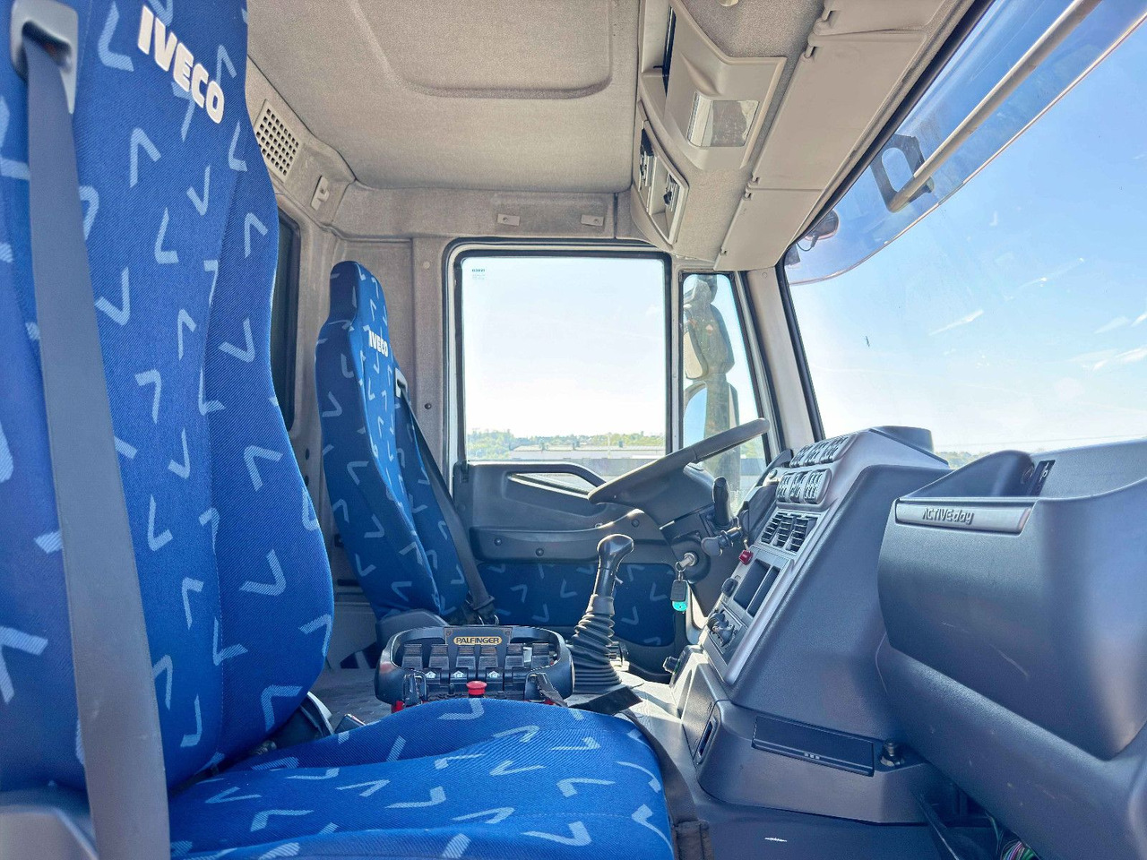 Leasing of  Iveco STRALIS 360 * ABSCHLEPPWAGEN * PK 23500 + FUNK Iveco STRALIS 360 * ABSCHLEPPWAGEN * PK 23500 + FUNK: picture 10
