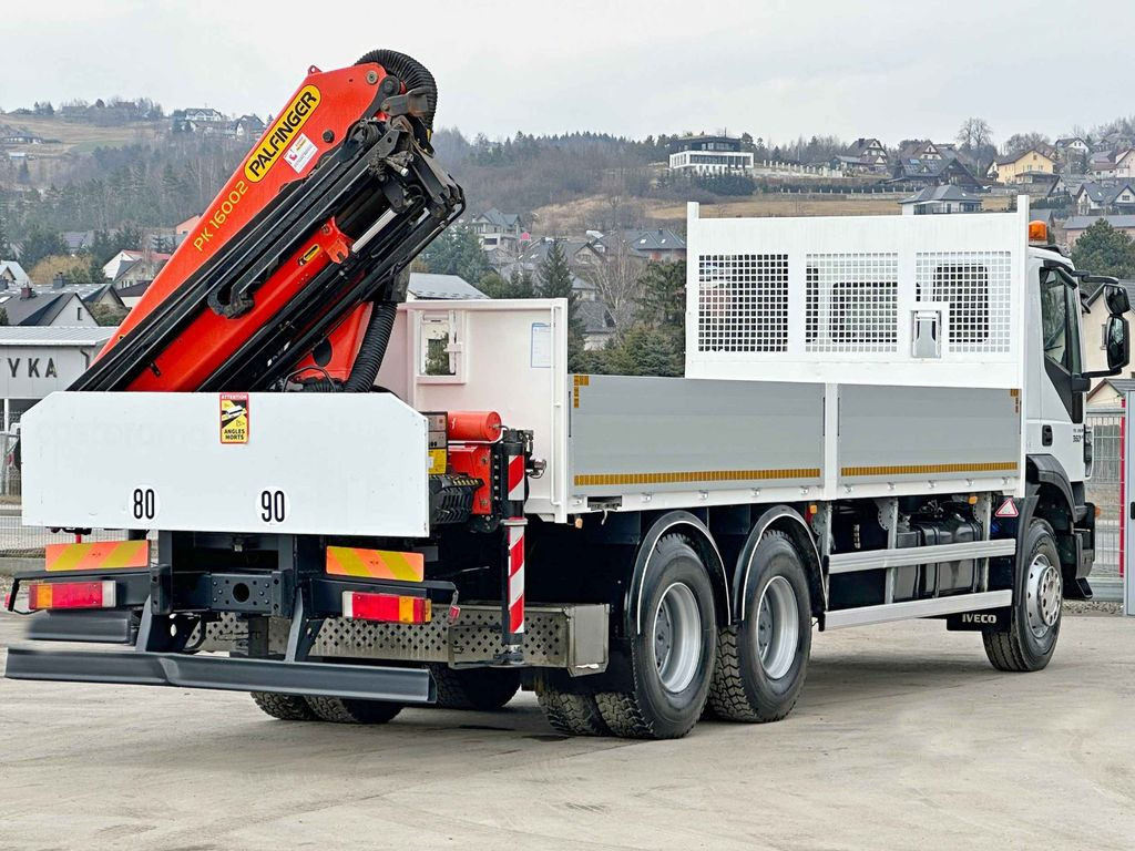 Iveco TRAKKER 360 * PRITSCHE 6,80* PK 16002 B+FUNK*6x4 Iveco TRAKKER 360 * PRITSCHE 6,80* PK 16002 B+FUNK*6x4 - Crane truck, Dropside/ Flatbed truck: picture 5 Iveco TRAKKER 360 * PRITSCHE 6,80* PK 16002 B+FUNK*6x4 Iveco TRAKKER 360 * PRITSCHE 6,80* PK 16002 B+FUNK*6x4 - Crane truck, Dropside/ Flatbed truck: picture 5