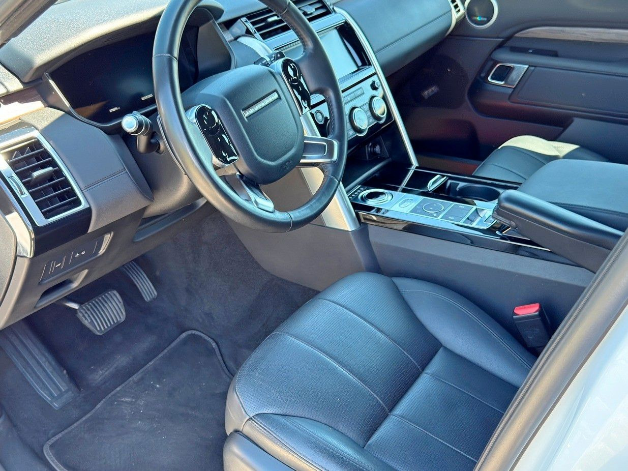 Leasing of Land Rover Discovery Land Rover Discovery: picture 9 Leasing of Land Rover Discovery Land Rover Discovery: picture 9