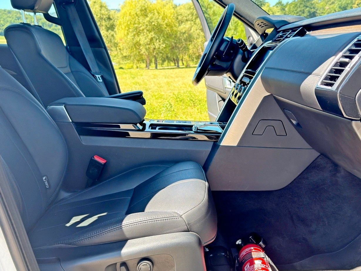 Leasing of Land Rover Discovery Land Rover Discovery: picture 10 Leasing of Land Rover Discovery Land Rover Discovery: picture 10