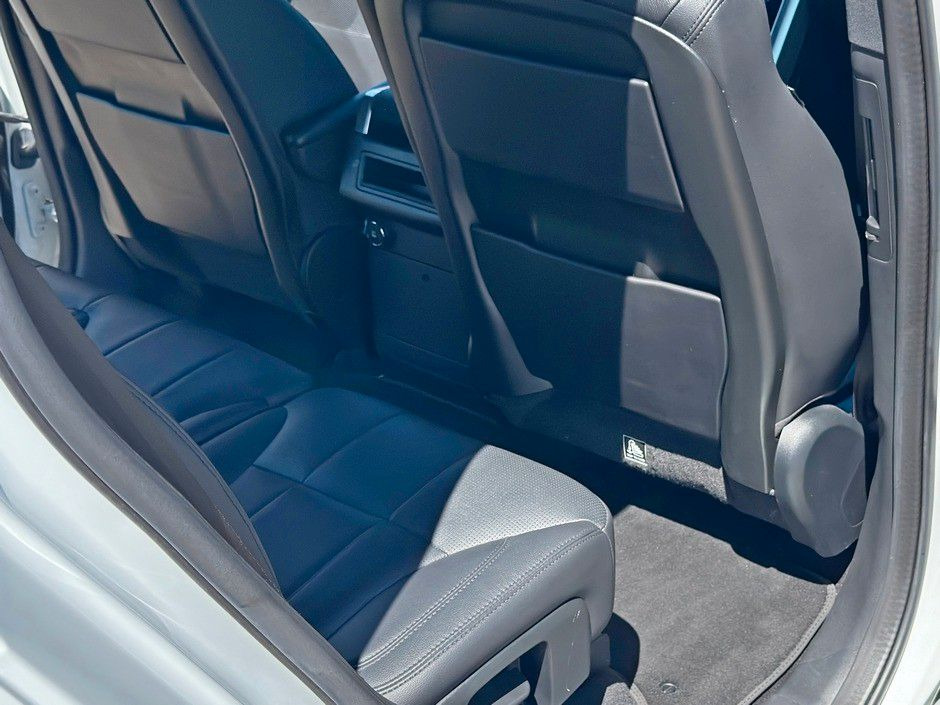 Leasing of Land Rover Discovery Land Rover Discovery: picture 21 Leasing of Land Rover Discovery Land Rover Discovery: picture 21