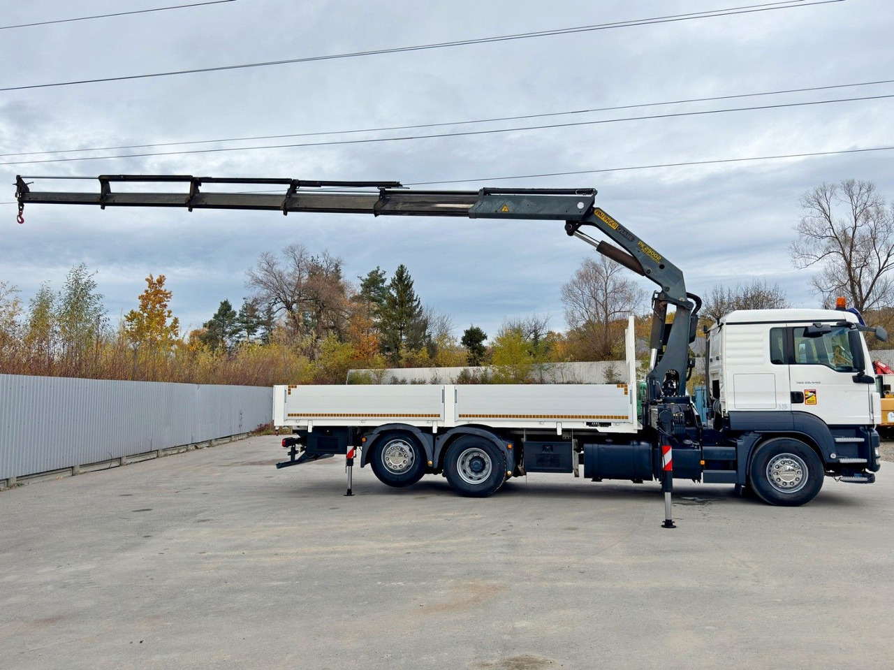 MAN TGS 26.440 * PRITSCHE 6,15 m + PK 29002 * TOP - Crane truck: picture 4 MAN TGS 26.440 * PRITSCHE 6,15 m + PK 29002 * TOP - Crane truck: picture 4