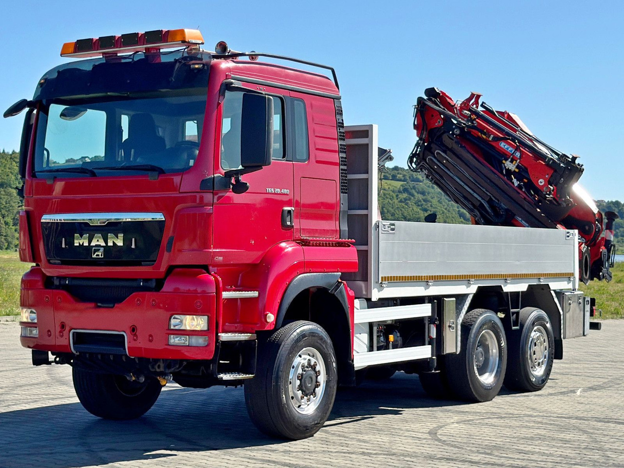 MAN TGS 28.480 * EFFER 255/5S + JIB 3S + FUNK * TOP - Crane truck: picture 3 MAN TGS 28.480 * EFFER 255/5S + JIB 3S + FUNK * TOP - Crane truck: picture 3