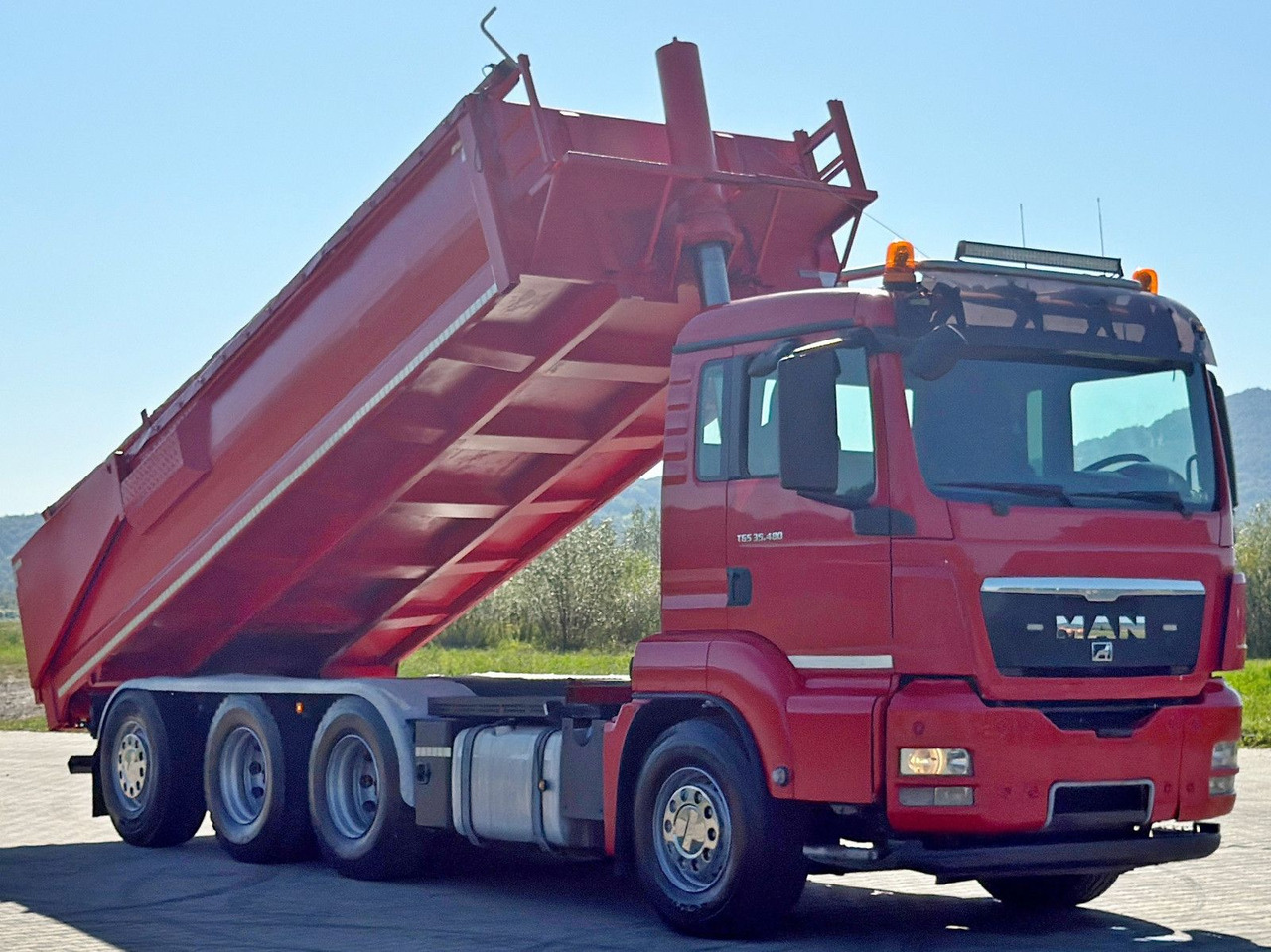 MAN TGS 35.480 * KIPPER 6,30 m * 8x4 - Tipper: picture 4 MAN TGS 35.480 * KIPPER 6,30 m * 8x4 - Tipper: picture 4