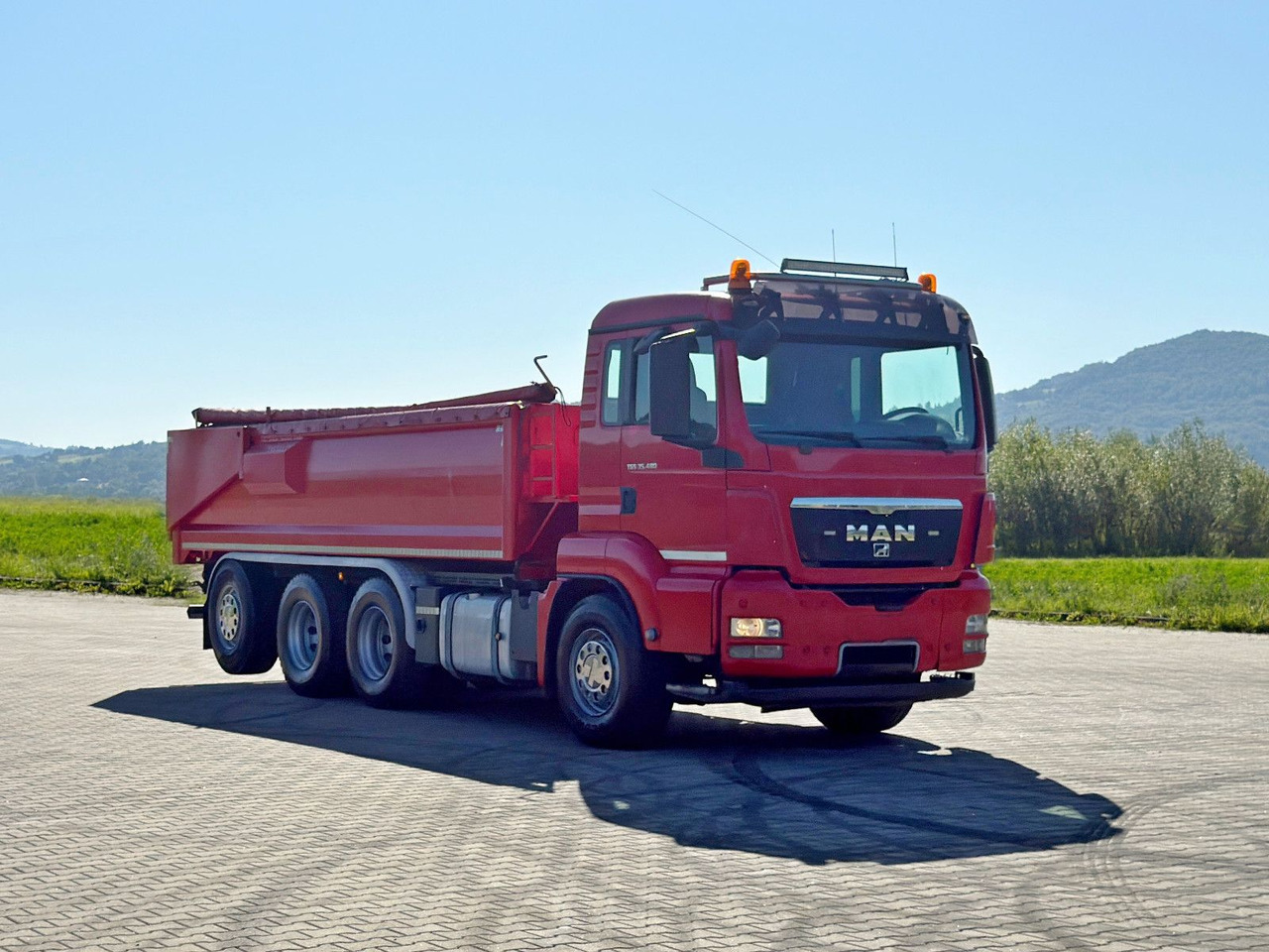 MAN TGS 35.480 * KIPPER 6,30 m * 8x4 - Tipper: picture 2 MAN TGS 35.480 * KIPPER 6,30 m * 8x4 - Tipper: picture 2