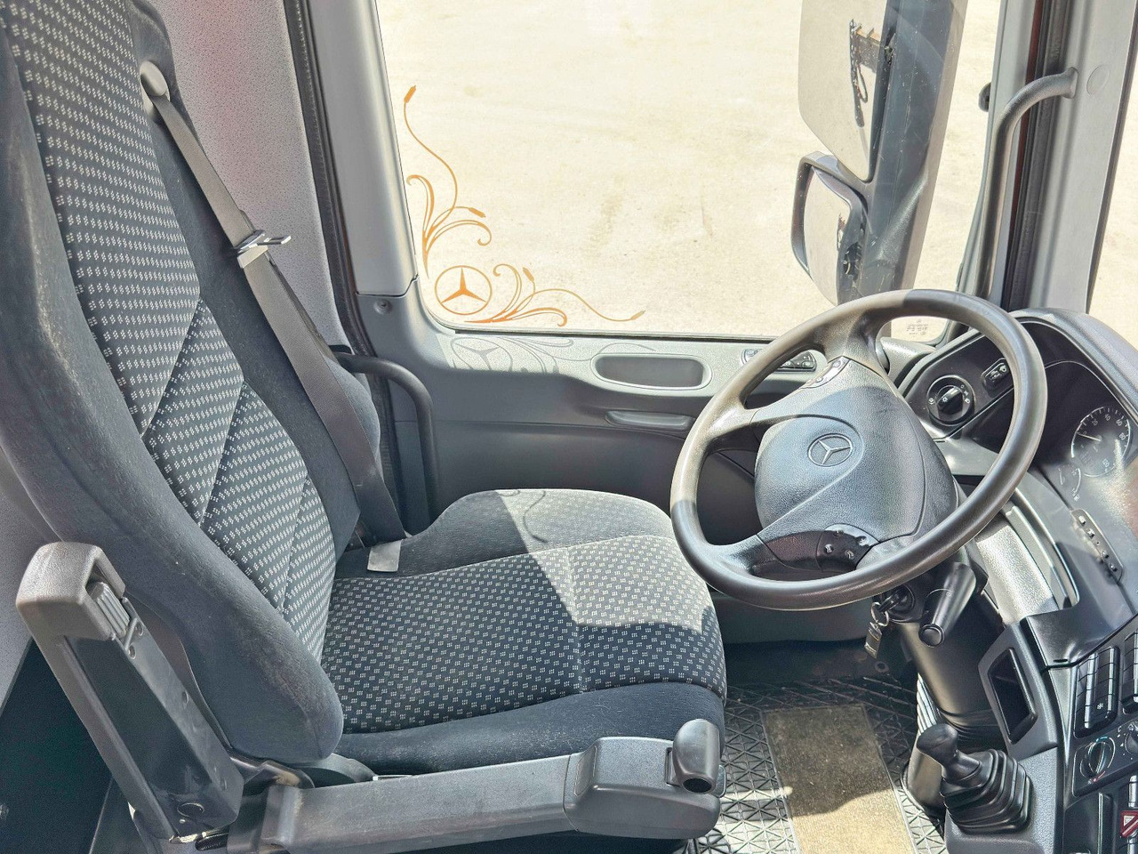 Leasing of  Mercedes-Benz ACTROS 3336 * FASSI F290A.22 + FUNK / 6x4 * TOP Mercedes-Benz ACTROS 3336 * FASSI F290A.22 + FUNK / 6x4 * TOP: picture 12