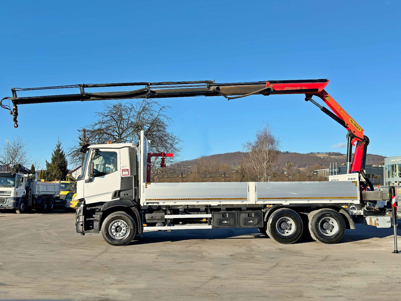 Renault C 380 *PRITSCHE 6,80m * PK 18002-EH C + FUNK*6x4 - Crane truck: picture 5 Renault C 380 *PRITSCHE 6,80m * PK 18002-EH C + FUNK*6x4 - Crane truck: picture 5