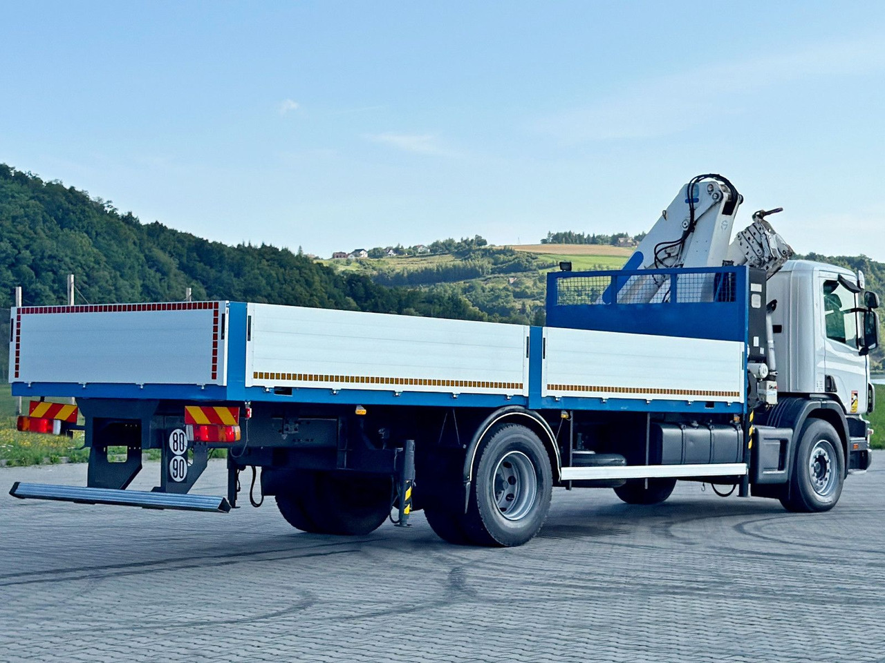 Leasing of  Scania 114 G 340 * PRITSCHE 7,00m * EFFER 210 3S + FUNK Scania 114 G 340 * PRITSCHE 7,00m * EFFER 210 3S + FUNK: picture 7 Leasing of  Scania 114 G 340 * PRITSCHE 7,00m * EFFER 210 3S + FUNK Scania 114 G 340 * PRITSCHE 7,00m * EFFER 210 3S + FUNK: picture 7