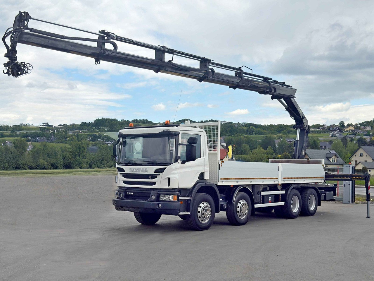Scania P 410*PLATFORM 7,00m*HIAB 244 E-5 HIPRO+FUNK/8x4 Scania P 410*PRITSCHE 7,00m*HIAB 244 E-5 HIPRO+FUNK/8x4 - Crane truck, Dropside/ Flatbed truck: picture 2 Scania P 410*PLATFORM 7,00m*HIAB 244 E-5 HIPRO+FUNK/8x4 Scania P 410*PRITSCHE 7,00m*HIAB 244 E-5 HIPRO+FUNK/8x4 - Crane truck, Dropside/ Flatbed truck: picture 2