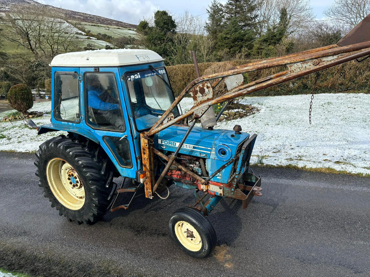 Ford 6600 - Farm tractor: picture 1 Ford 6600 - Farm tractor: picture 1
