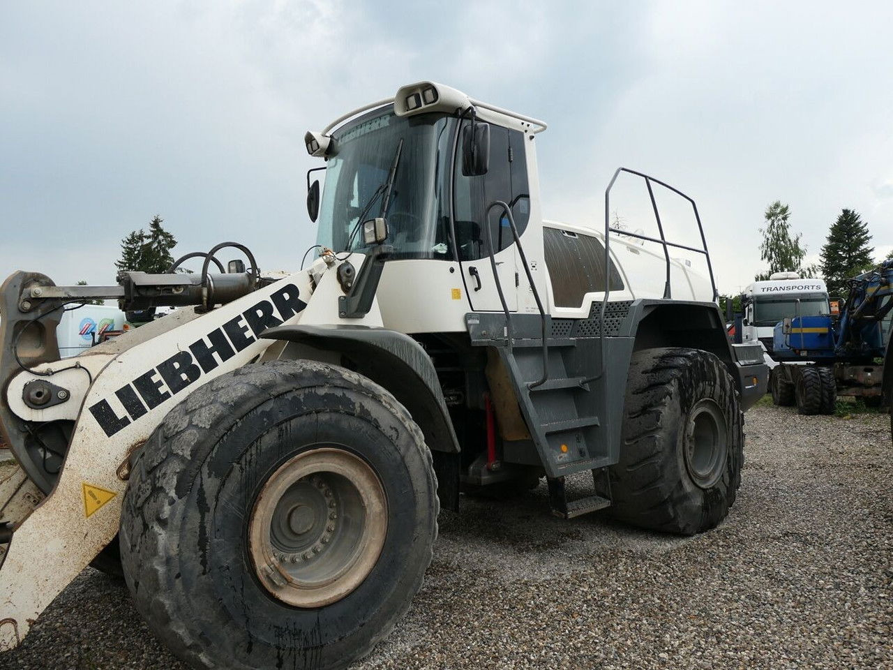 Liebherr L 576 - Wheel loader: picture 4 Liebherr L 576 - Wheel loader: picture 4