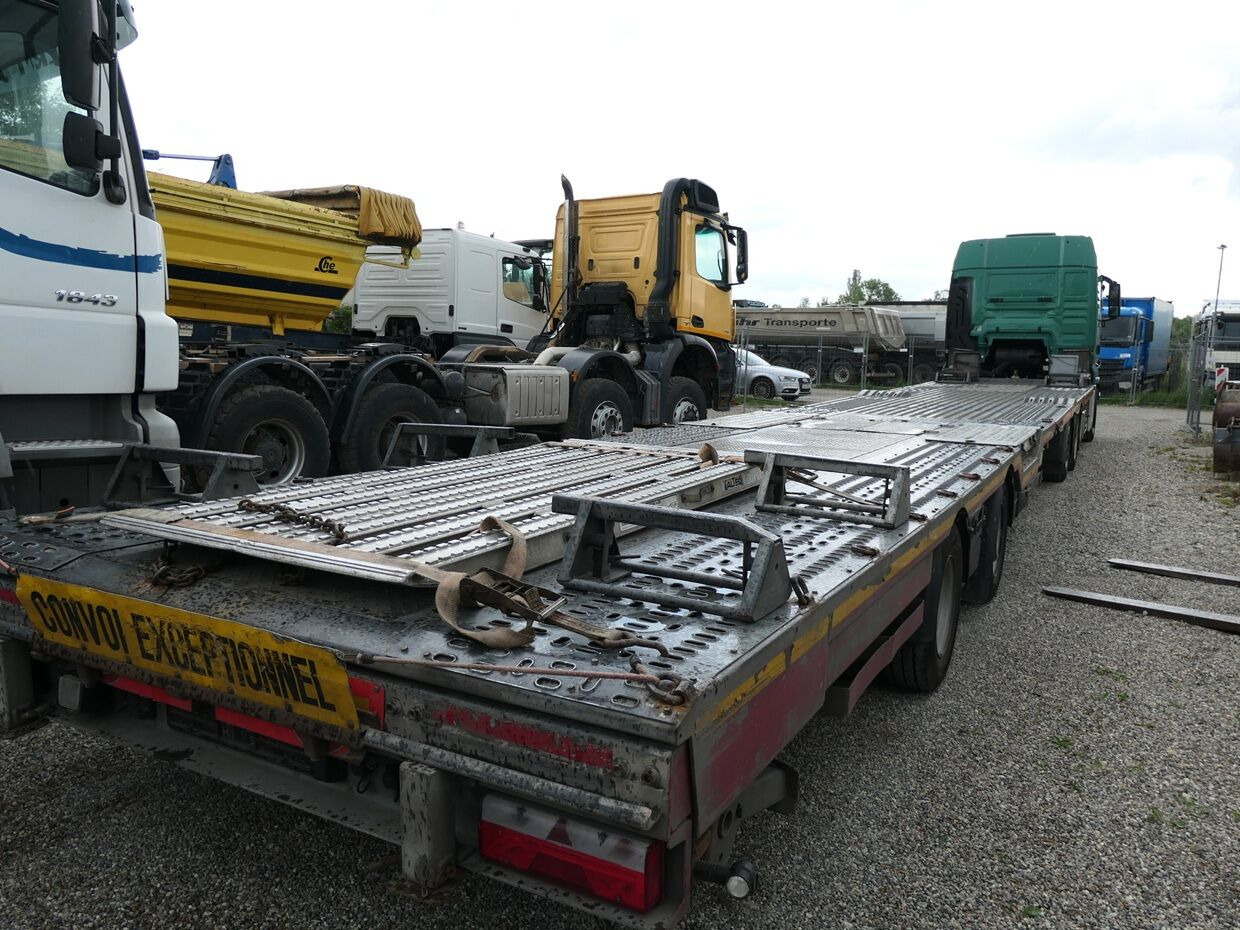 MAN TGX 24 24.500 - Car transporter truck: picture 4 MAN TGX 24 24.500 - Car transporter truck: picture 4