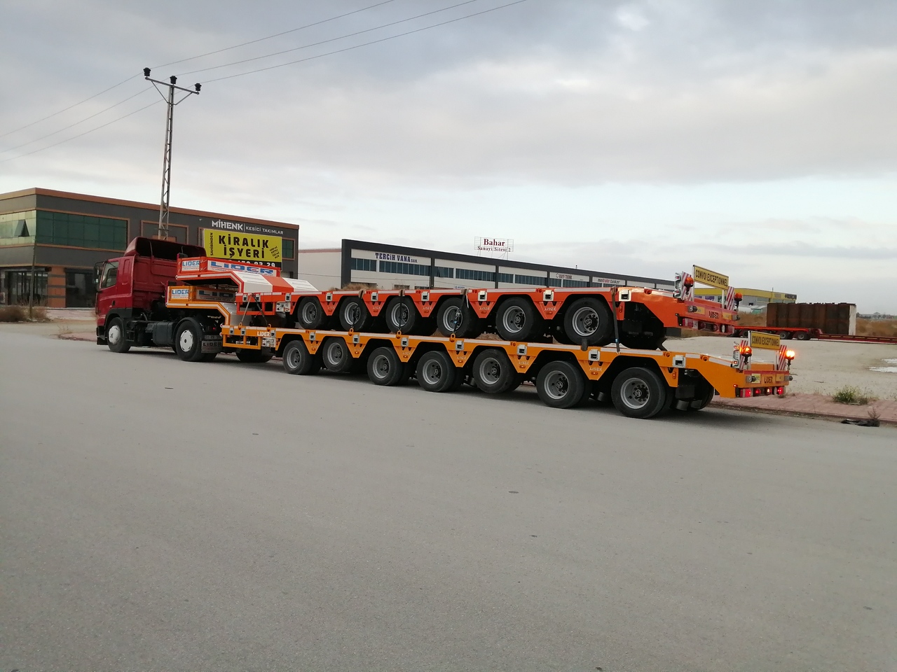 LIDER 2024 YEAR NEW MODELS containeer flatbes semi TRAILER FOR SALE - Low loader semi-trailer: picture 1 LIDER 2024 YEAR NEW MODELS containeer flatbes semi TRAILER FOR SALE - Low loader semi-trailer: picture 1