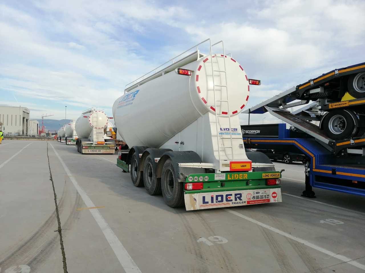 New Tanker semi-trailer for transportation of cement LIDER 2025  MODEL NEW CEMENT TANKER: picture 17