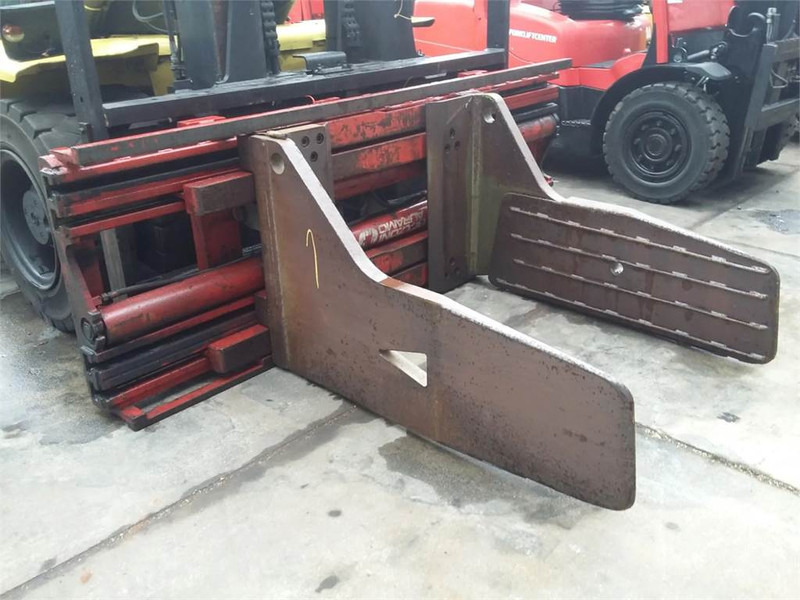 BOLZONI AURAMO BA-65PF - Attachment for Material handling equipment: picture 2 BOLZONI AURAMO BA-65PF - Attachment for Material handling equipment: picture 2