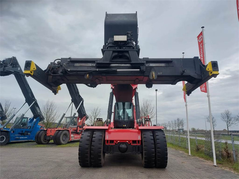 Hyster RS46-36CH - Reach stacker: picture 5 Hyster RS46-36CH - Reach stacker: picture 5