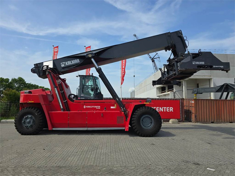 Kalmar DRG450-65S5 - Reach stacker: picture 1 Kalmar DRG450-65S5 - Reach stacker: picture 1