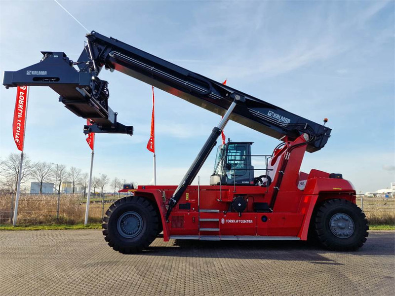 Kalmar DRG450-65S5 - Reach stacker: picture 2 Kalmar DRG450-65S5 - Reach stacker: picture 2