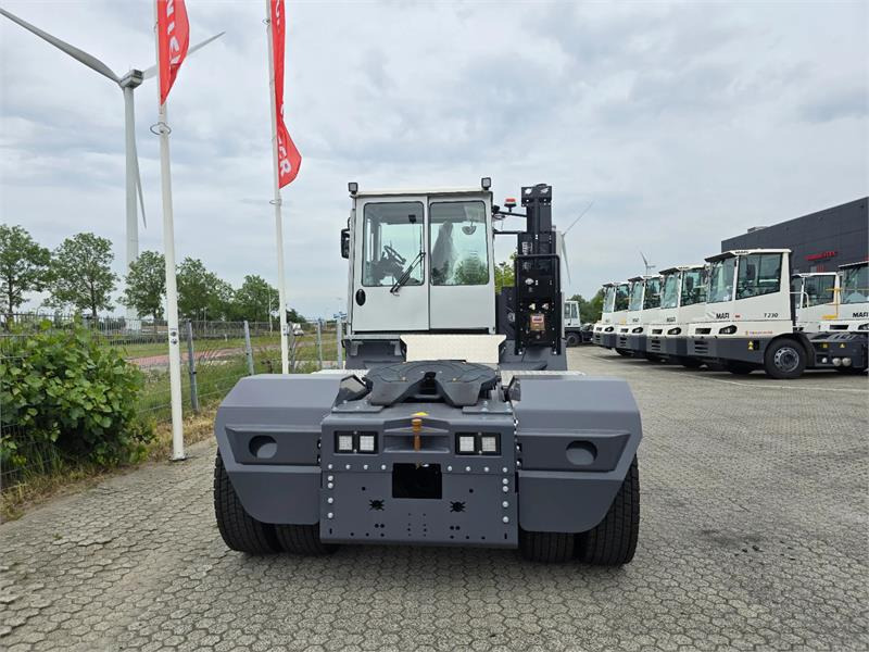 Terminal tractor Mafi R336 4x4: picture 8