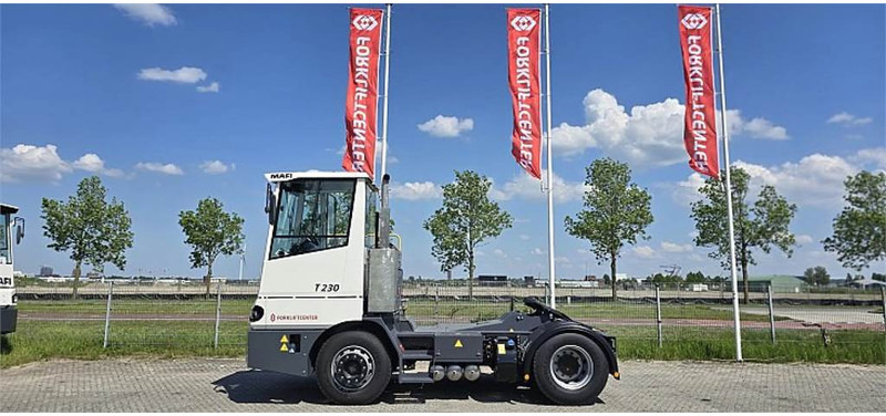 Mafi T230 - Terminal tractor: picture 3 Mafi T230 - Terminal tractor: picture 3