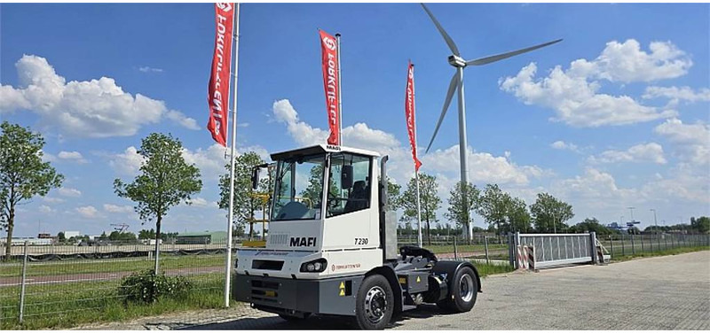 Mafi T230 - Terminal tractor: picture 1 Mafi T230 - Terminal tractor: picture 1