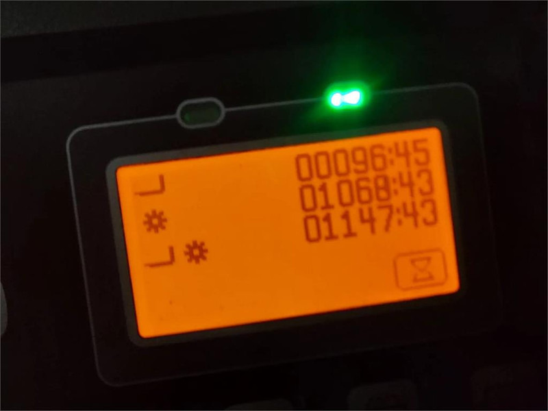 Electric forklift Toyota 8FBMKT25: picture 15 Electric forklift Toyota 8FBMKT25: picture 15