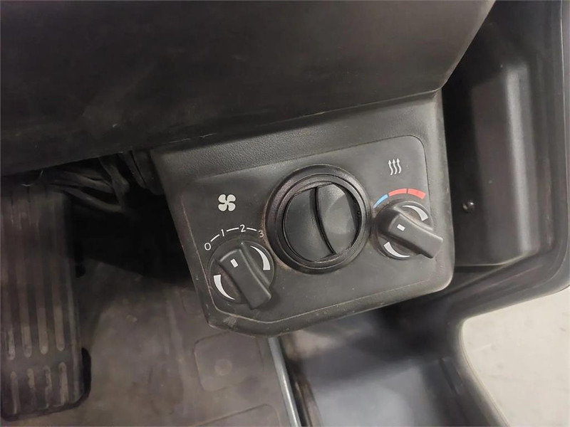 Electric forklift Toyota 8FBMKT25: picture 13 Electric forklift Toyota 8FBMKT25: picture 13