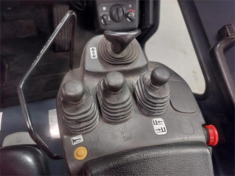 Electric forklift Toyota 8FBMKT25: picture 12 Electric forklift Toyota 8FBMKT25: picture 12