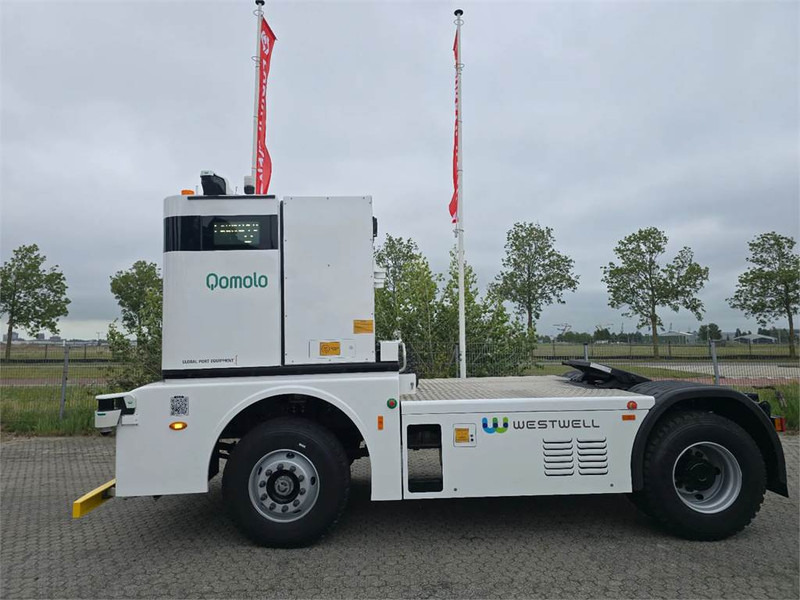 WESTWELL Autonomous Q-Truck Q084D - Terminal tractor: picture 4 WESTWELL Autonomous Q-Truck Q084D - Terminal tractor: picture 4