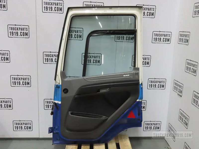 DAF 1950971 Portier Re. DAF CF - Door and parts for Truck: picture 2 DAF 1950971 Portier Re. DAF CF - Door and parts for Truck: picture 2