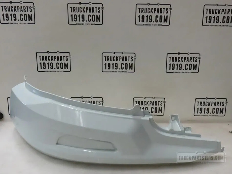 DAF 2315068 Bumperhoek Rechts - Bumper for Truck: picture 1 DAF 2315068 Bumperhoek Rechts - Bumper for Truck: picture 1