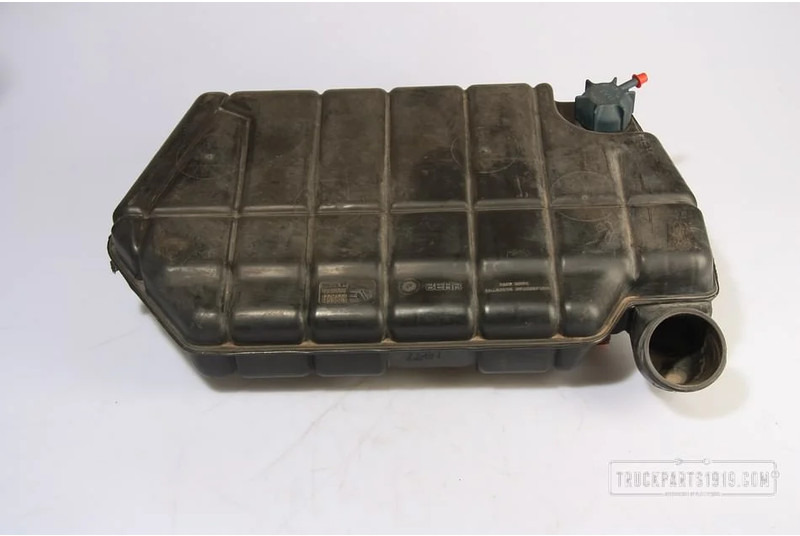 DAF Cooling System Expansie vat XF - Expansion tank for Truck: picture 1 DAF Cooling System Expansie vat XF - Expansion tank for Truck: picture 1