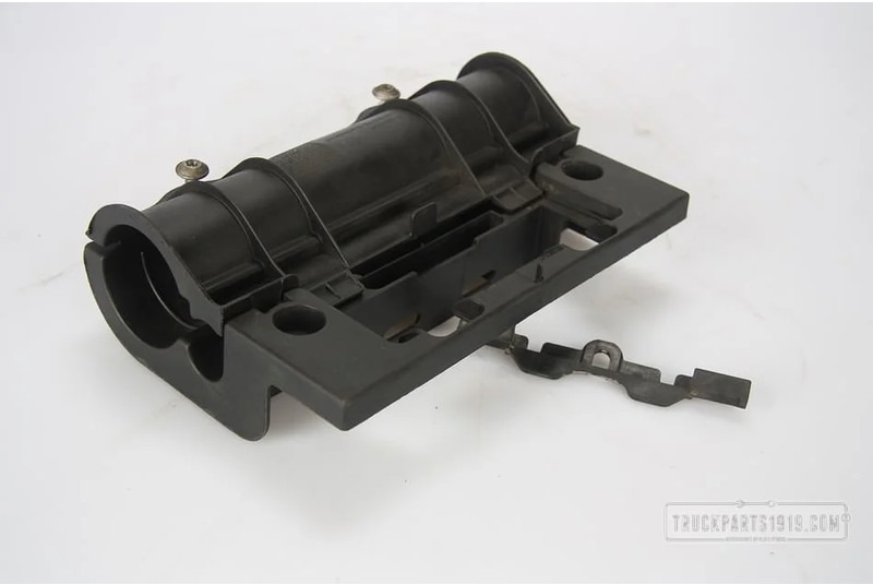 MAN Cooling System Houder - Expansion tank for Truck: picture 1 MAN Cooling System Houder - Expansion tank for Truck: picture 1