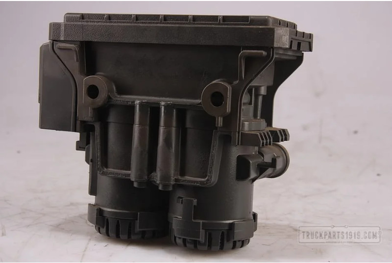 Mercedes-Benz Brake System Achteras EBS modulator MB MP4 - Brake valve for Truck: picture 2 Mercedes-Benz Brake System Achteras EBS modulator MB MP4 - Brake valve for Truck: picture 2