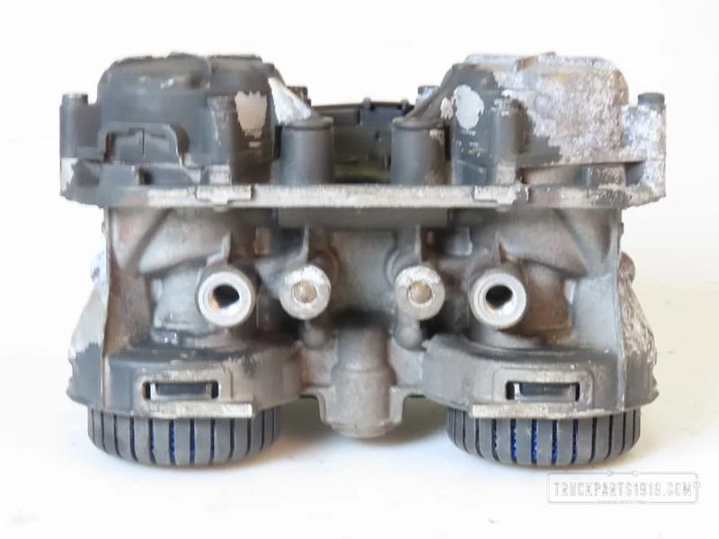 Mercedes-Benz Brake System Achteras modulator MP4 - Brake valve for Truck: picture 1 Mercedes-Benz Brake System Achteras modulator MP4 - Brake valve for Truck: picture 1
