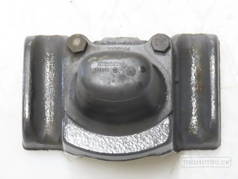 Scania 2326004 Bladveersteun - Steel suspension for Truck: picture 1 Scania 2326004 Bladveersteun - Steel suspension for Truck: picture 1