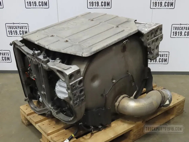 Volvo Exhaust System Katalysator Volvo - Catalytic converter for Truck: picture 2 Volvo Exhaust System Katalysator Volvo - Catalytic converter for Truck: picture 2