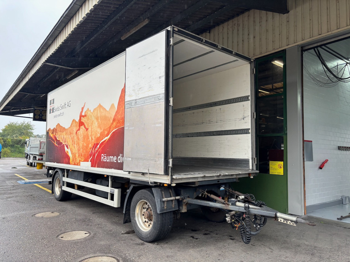 CHEREAU CRD2 - Closed box trailer: picture 4 CHEREAU CRD2 - Closed box trailer: picture 4