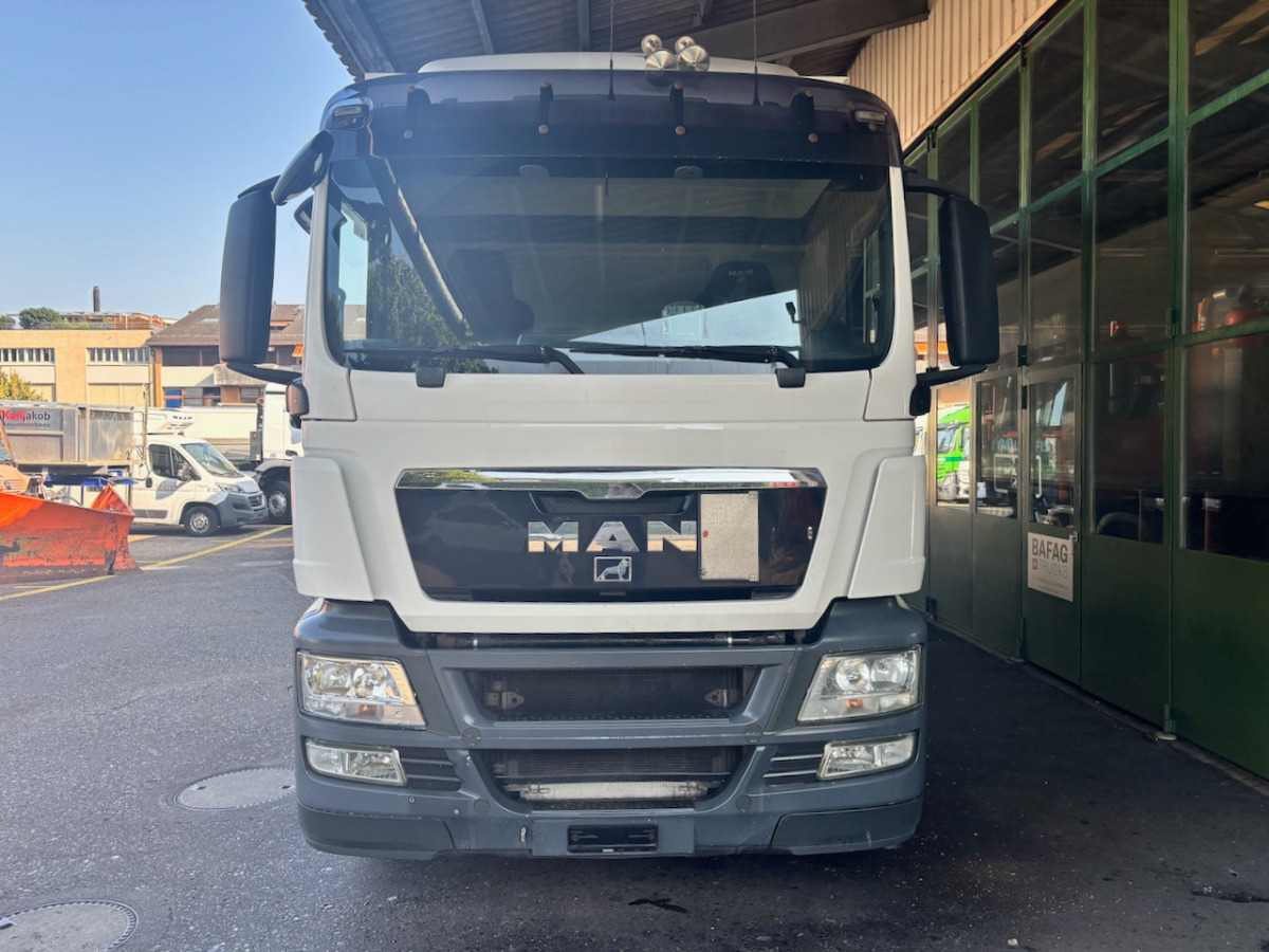 MAN TGS 26.400 ADR BDF - Container transporter/ Swap body truck: picture 2 MAN TGS 26.400 ADR BDF - Container transporter/ Swap body truck: picture 2