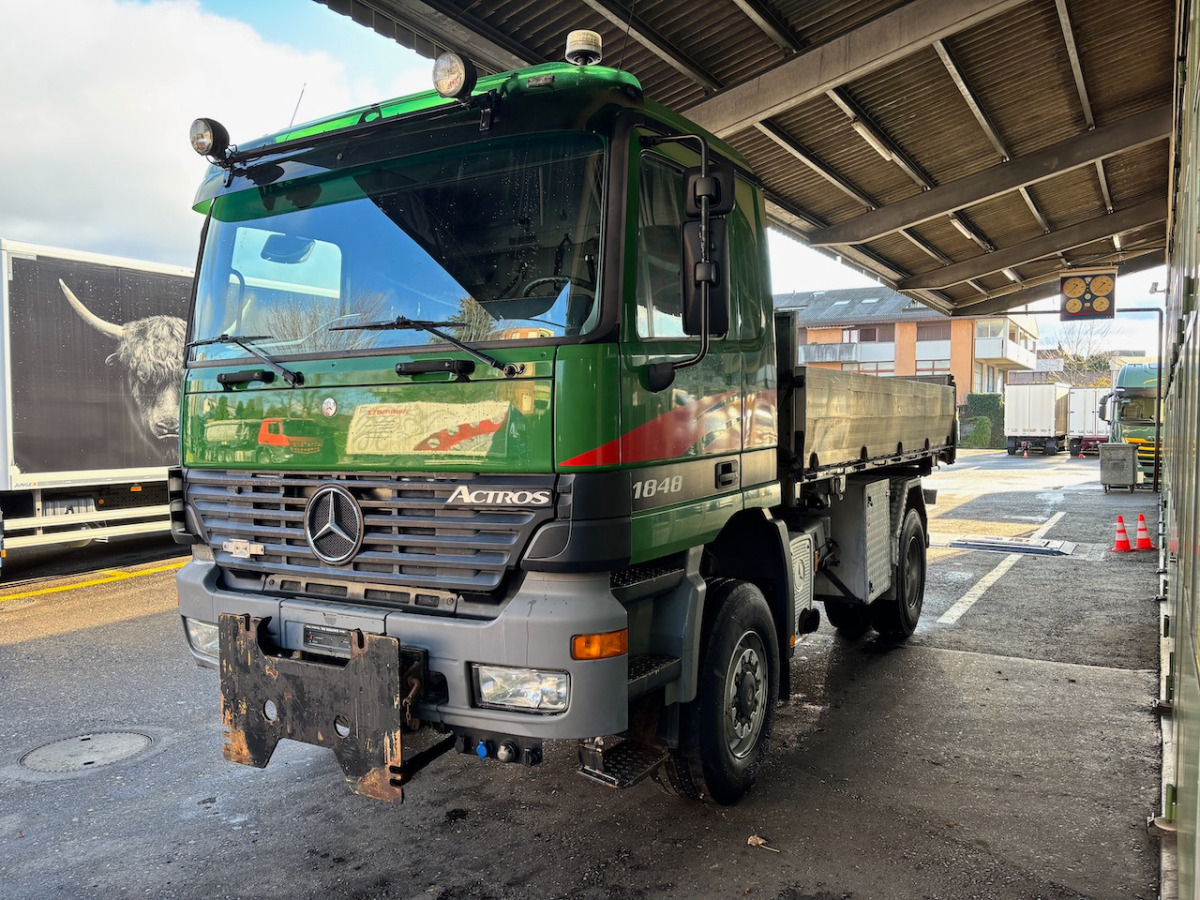 Tipper MERCEDES Actros 1848    4x4: picture 17