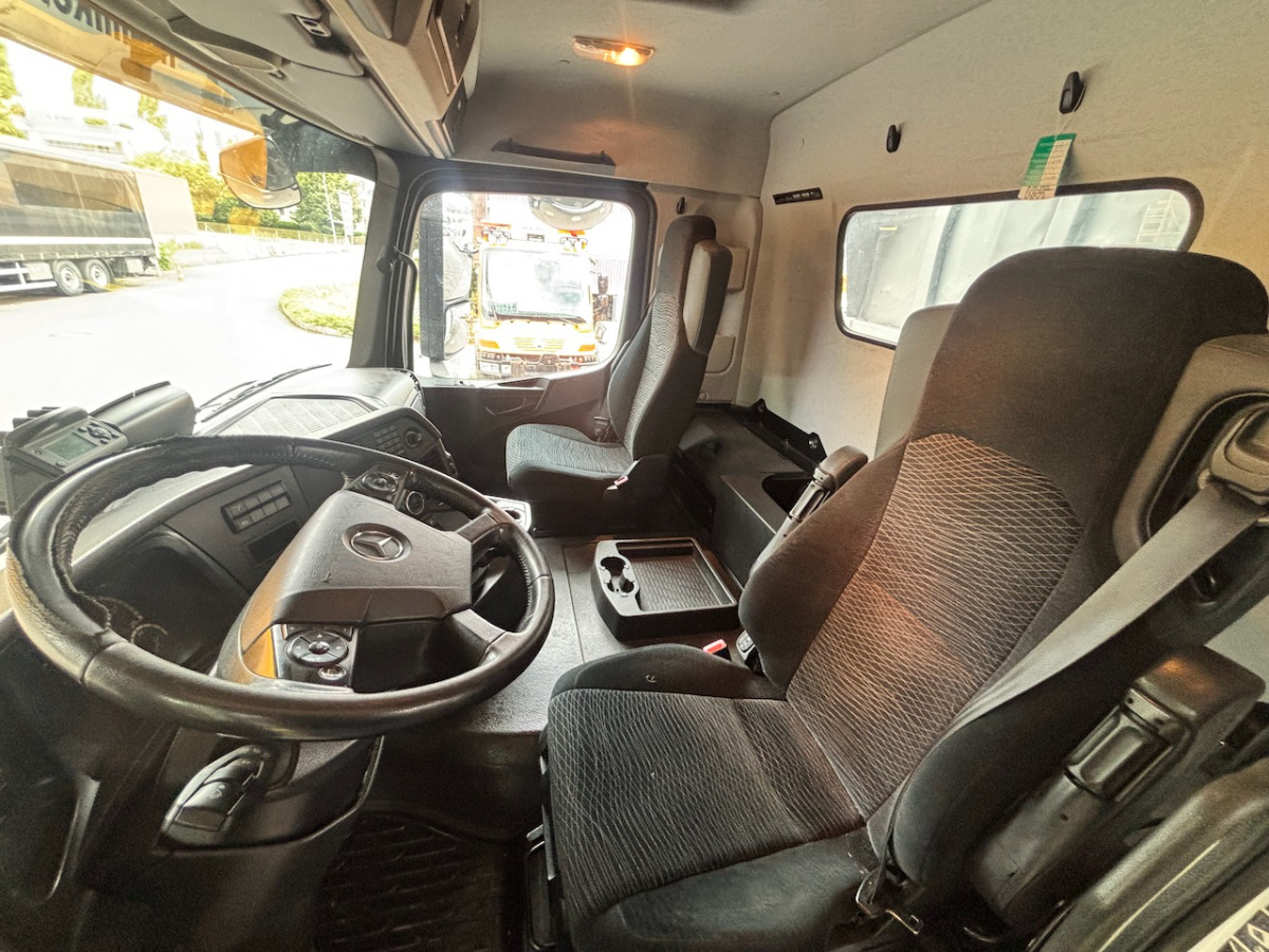 MERCEDES Arocs 3251 - Tipper: picture 4 MERCEDES Arocs 3251 - Tipper: picture 4