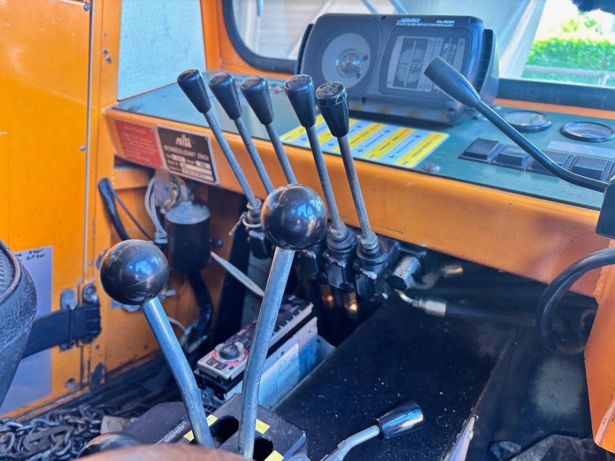 Municipal/ Special vehicle Marke Rolba R200: picture 15 Municipal/ Special vehicle Marke Rolba R200: picture 15