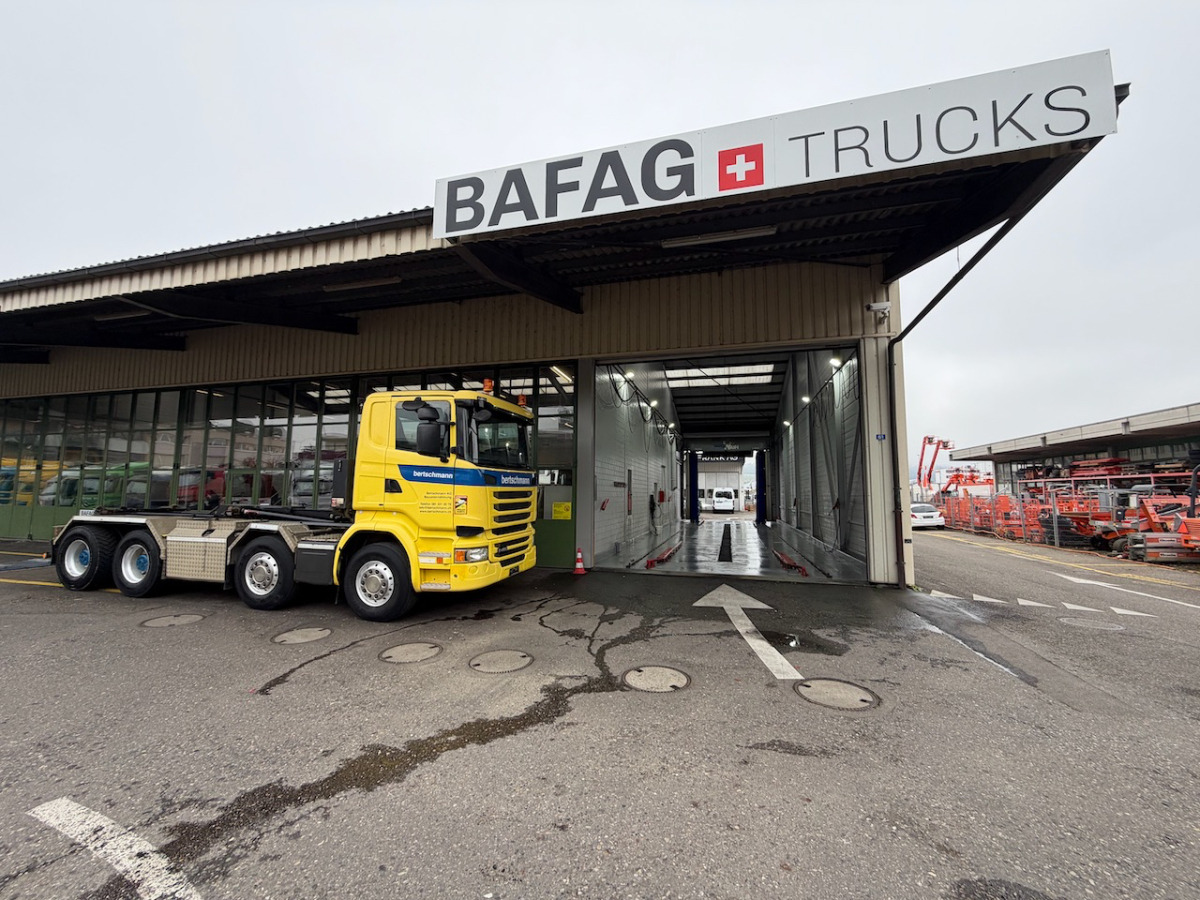 SCANIA R 450 CB - Hook lift truck: picture 2 SCANIA R 450 CB - Hook lift truck: picture 2