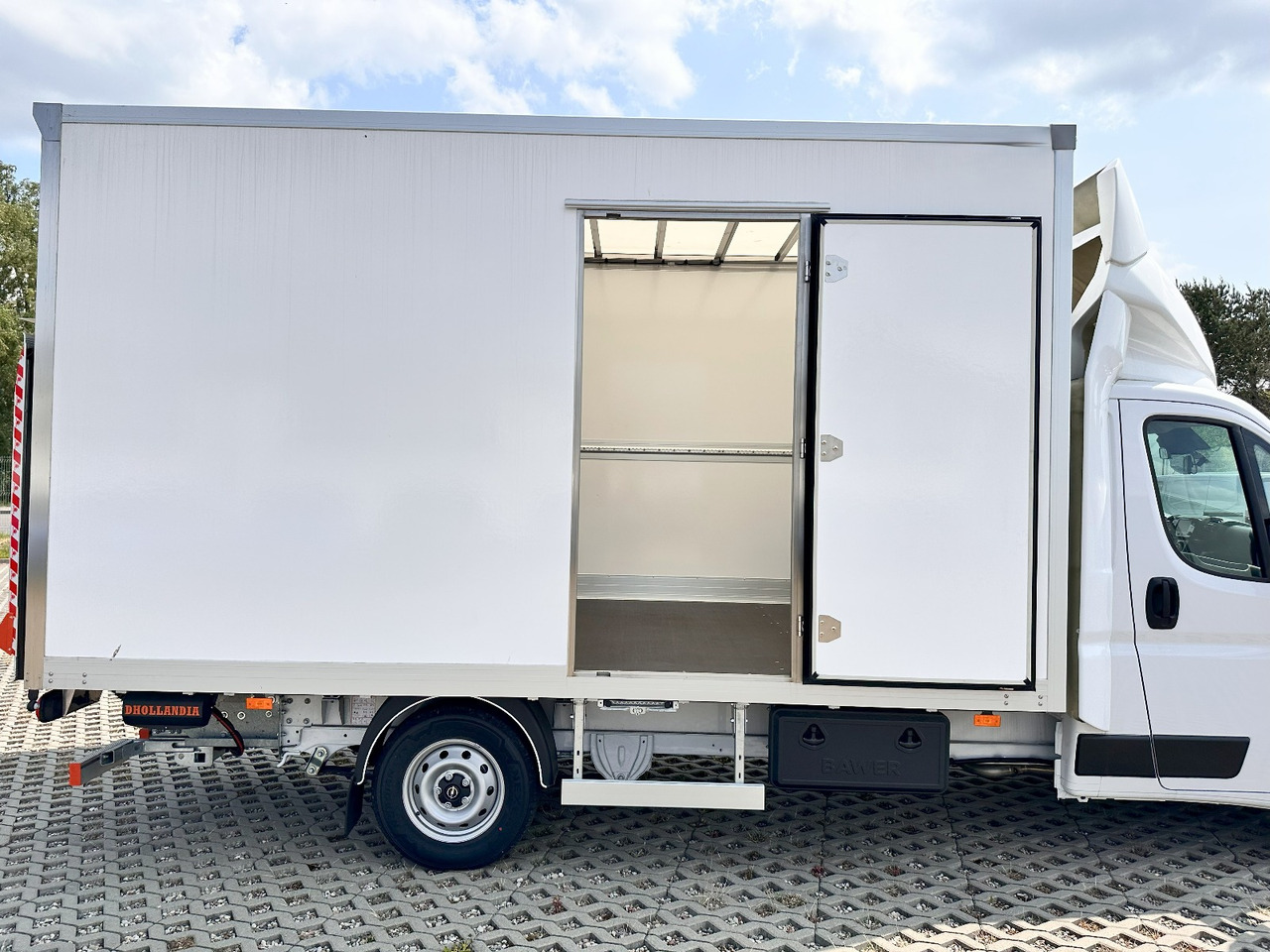 Opel Movano 180 DHollandia - Closed box van: picture 3 Opel Movano 180 DHollandia - Closed box van: picture 3