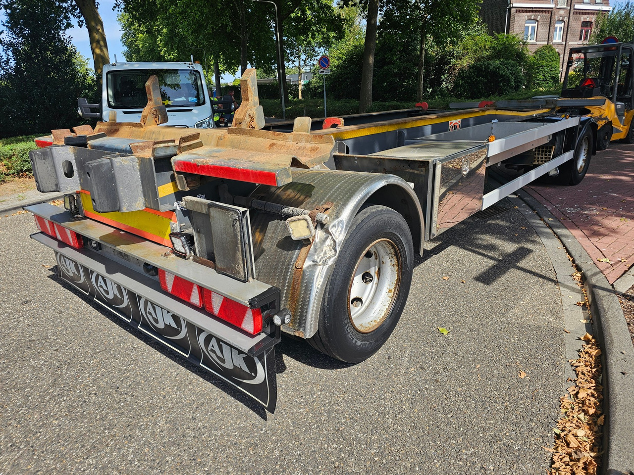 AJK AAE With Slide - Roll-off/ Skip trailer: picture 4 AJK AAE With Slide - Roll-off/ Skip trailer: picture 4