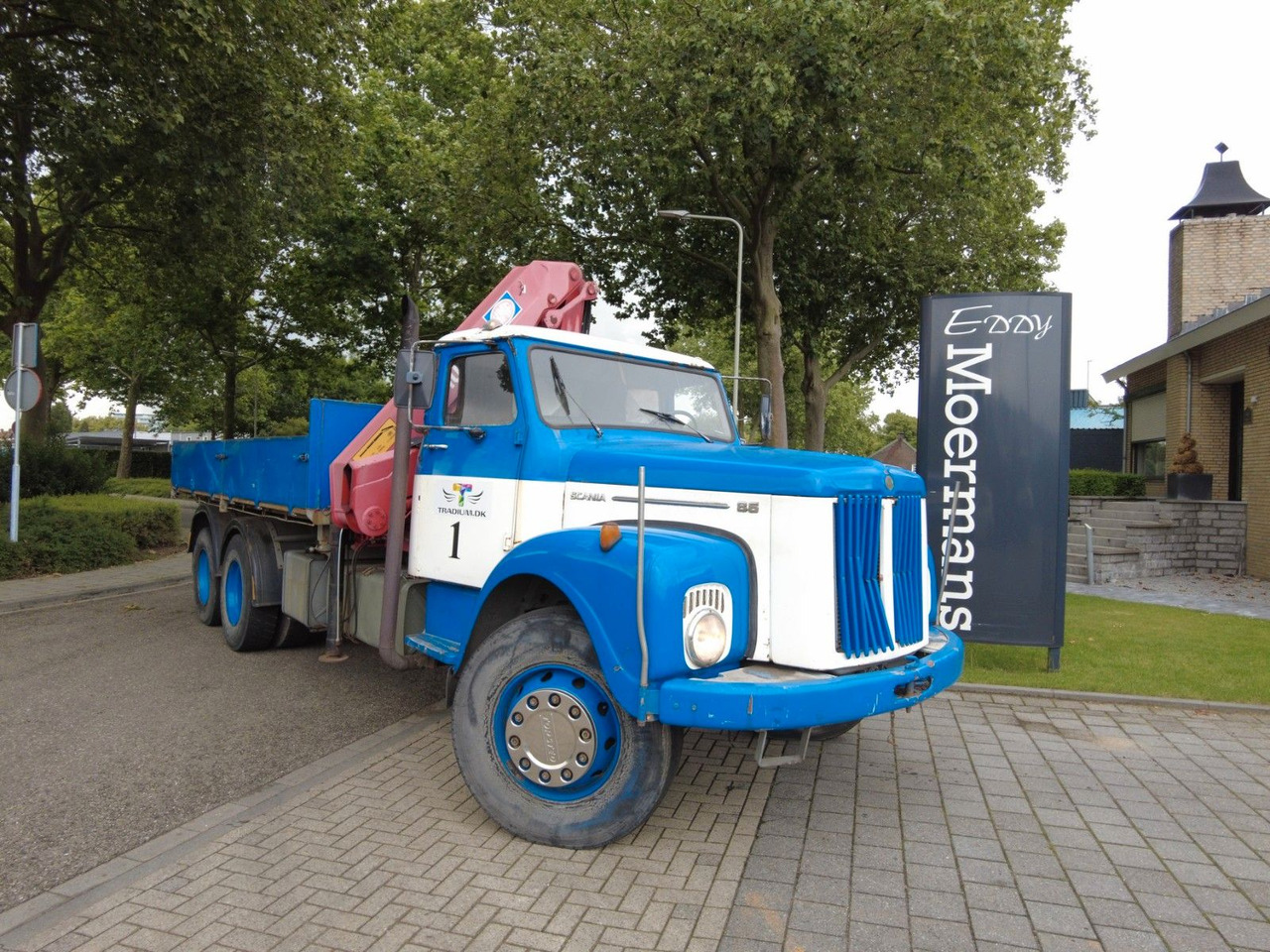 Scania 86 6x2 - Crane truck: picture 1 Scania 86 6x2 - Crane truck: picture 1