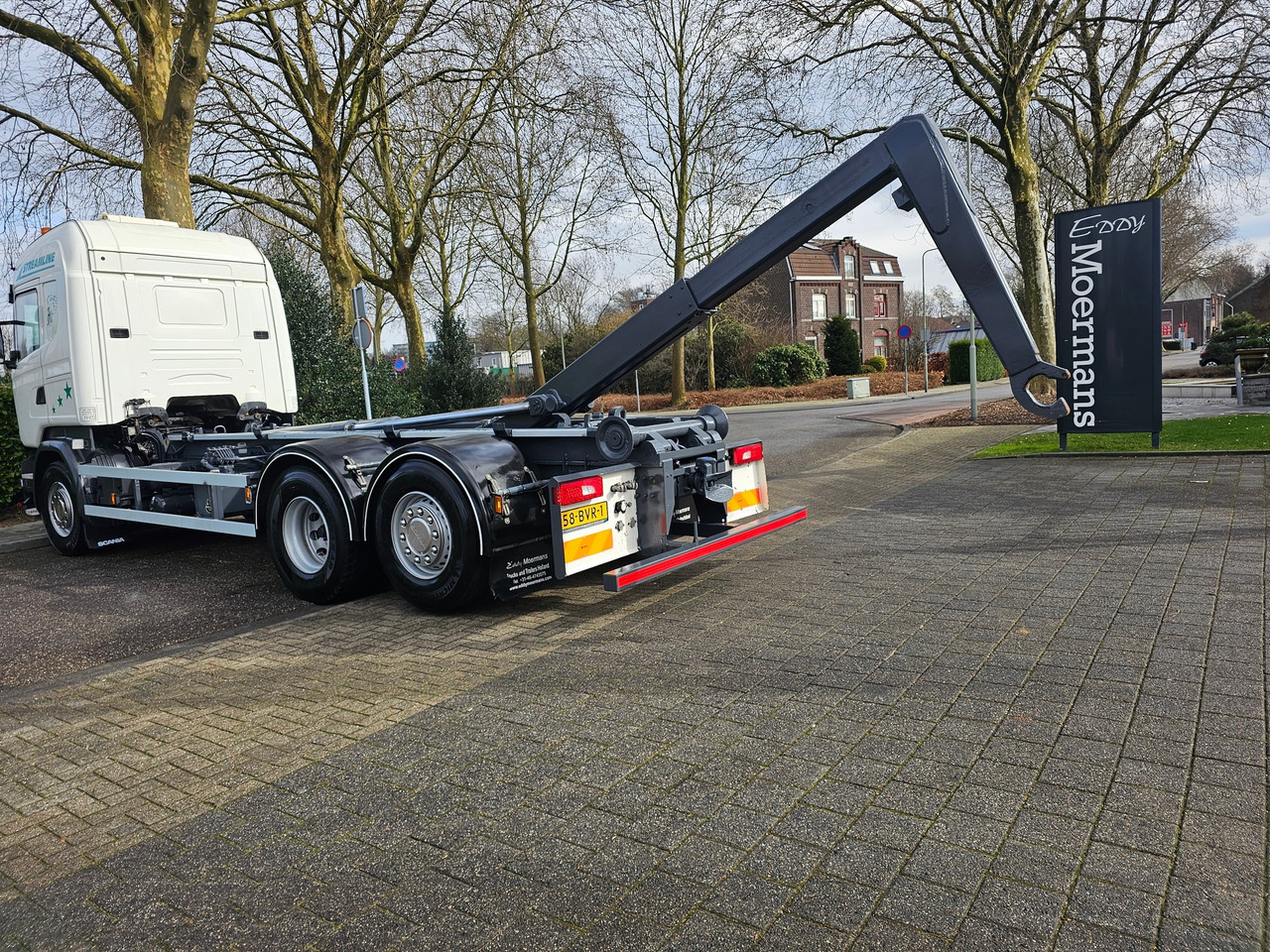 Scania R490 Highline 6x2 - Hook lift truck: picture 5 Scania R490 Highline 6x2 - Hook lift truck: picture 5